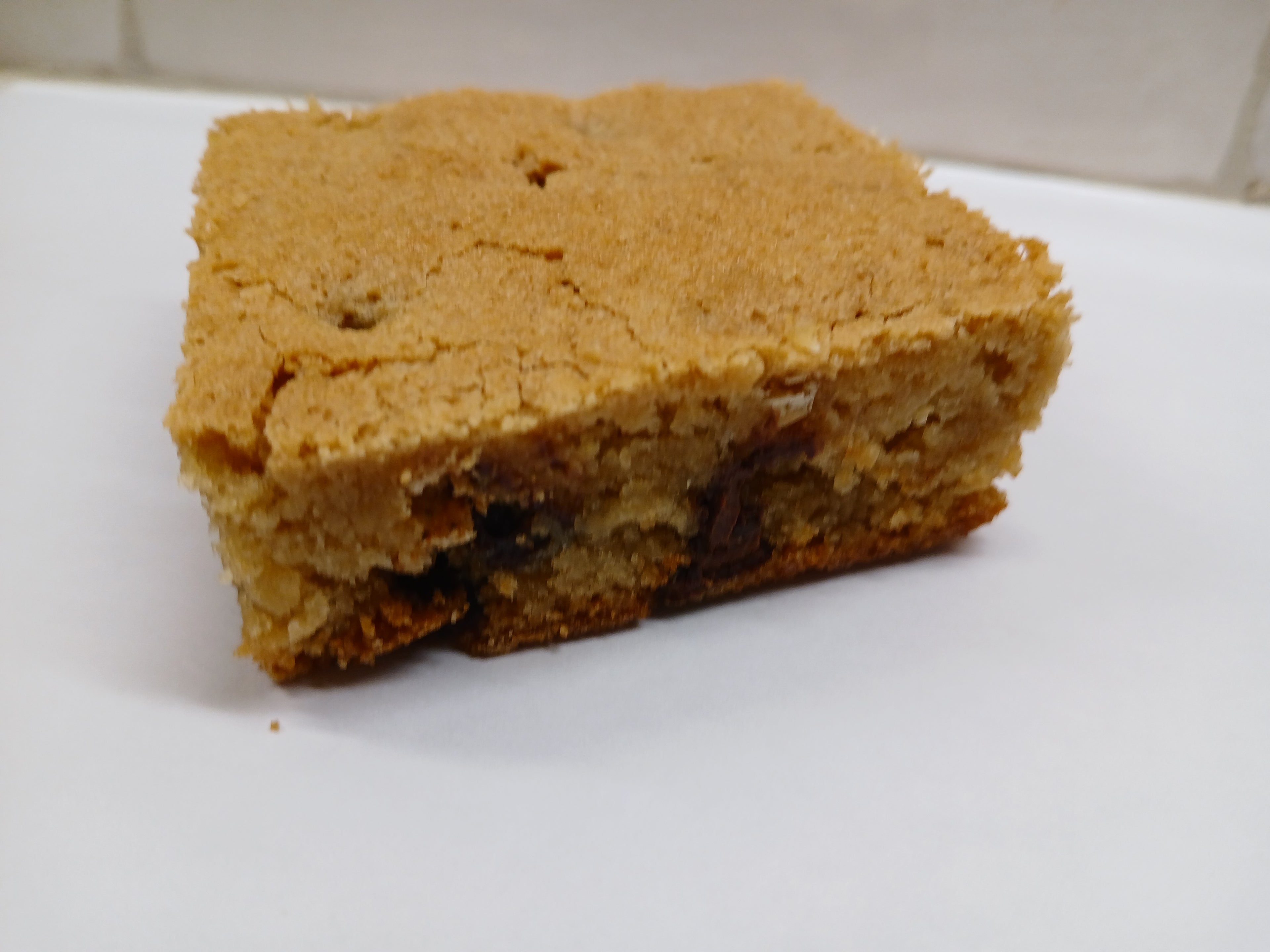 Irresistible Blondie Bars - 4 Pack